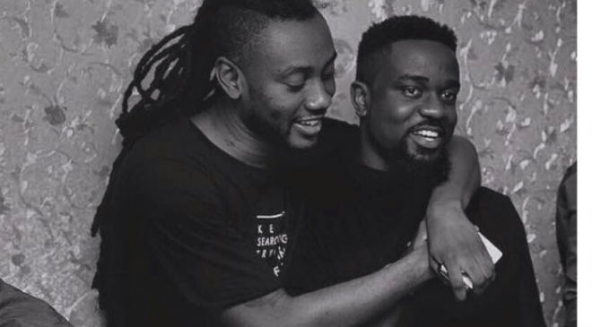 Sad: ‘I Will Pay Anything To Get Pappy Kojo Back Home From Italy, He’s Not Well’ – Sarkodie