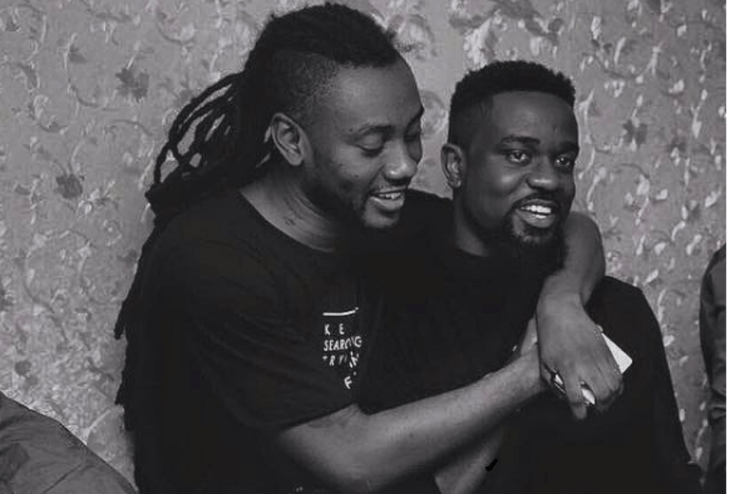 Sad: ‘I Will Pay Anything To Get Pappy Kojo Back Home From Italy, He’s Not Well’ – Sarkodie