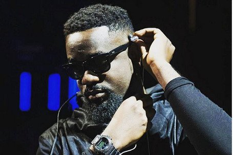 Sarkodie gives credit to Shatta Wale, Stonebwoy, others in Major Lazer documentary