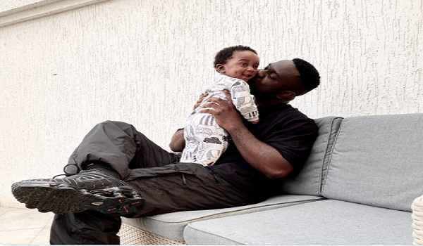 Sarkodie shares new photo of son