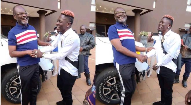 Shatta Wale shows respect to Kennedy Agyapong in Kumasi