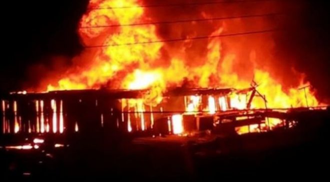Fire ravages Kantamanto market