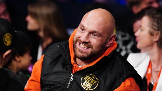 Boxing: Tyson Fury sustains cut during sparring; undisputed fight against Usyk called off